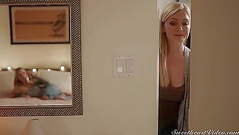 Hot milf with a sexy body gets emmanuel