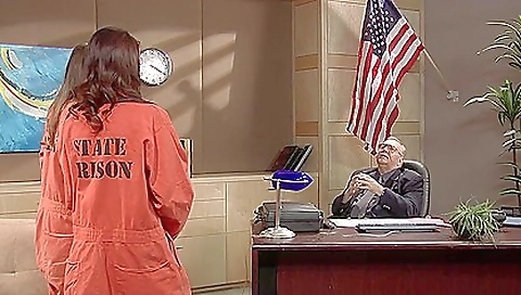 Mature woman winds lesbians fucking